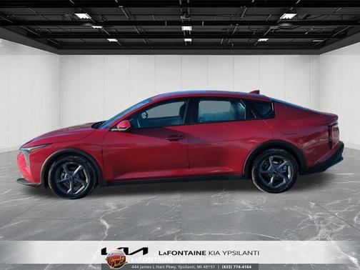 2025 Kia K4 LXS