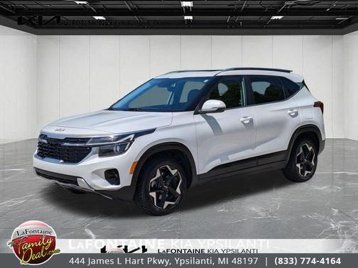 Snow White Pearl 2024 Kia Seltos EX