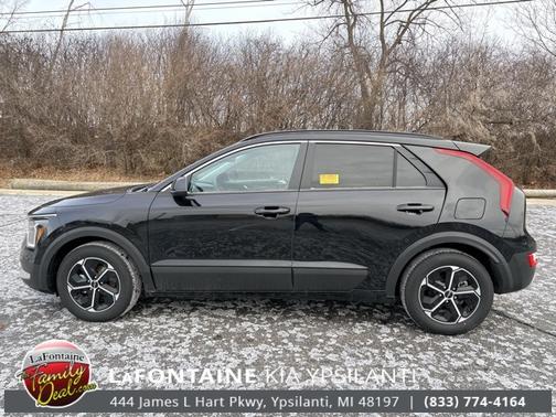 2025 Kia Niro LX