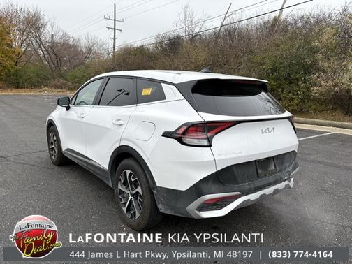 2025 Kia Sportage EX