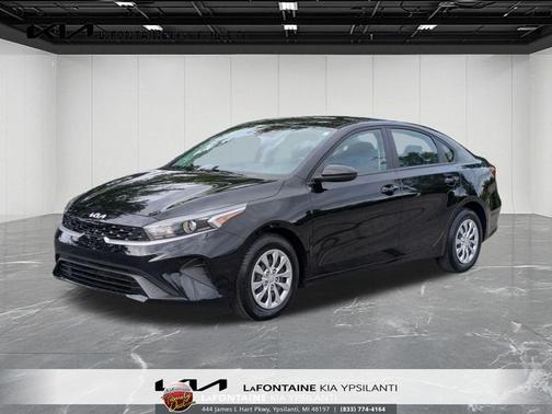 Aurora Black 2024 Kia Forte LX