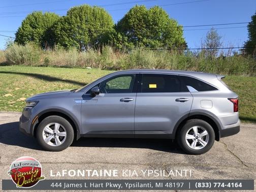 2023 Kia Sorento LX