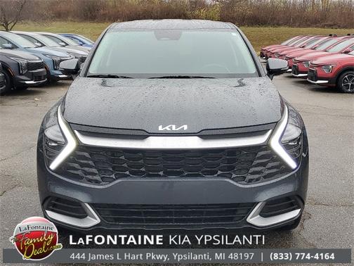 2025 Kia Sportage EX