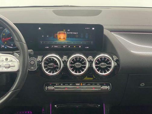 2022 Mercedes-Benz GLA 250 Base