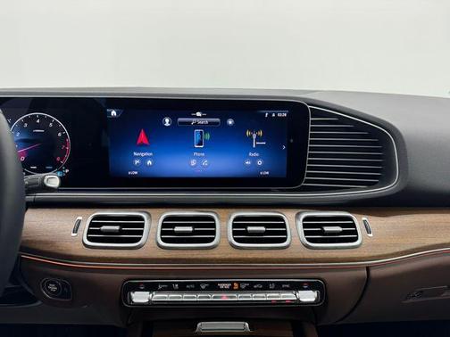 Black 2026 Mercedes-Benz GLE 350 Base