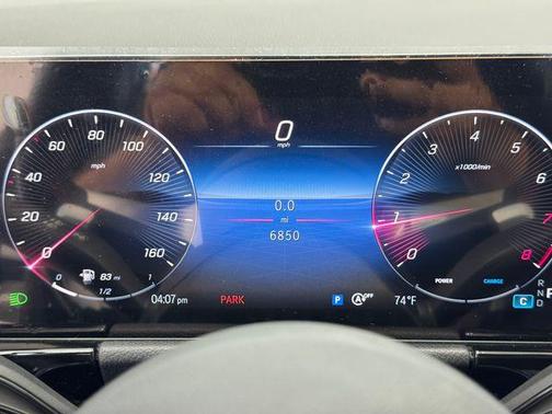 2025 Mercedes-Benz GLA 250 Base