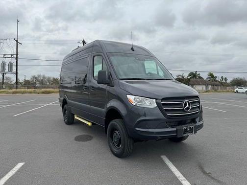 2024 Mercedes-Benz Sprinter 2500 Standard Roof