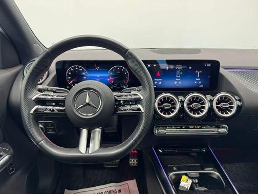 2025 Mercedes-Benz GLA 250 Base