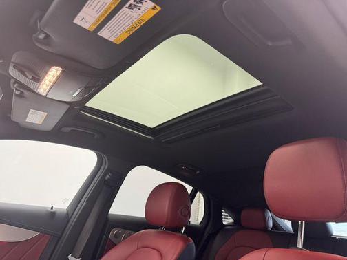 2023 Mercedes-Benz GLC 300 4MATIC Coupe