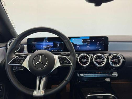 2025 Mercedes-Benz CLA 250 Base 4MATIC