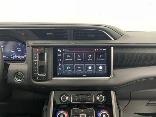 Onyx Black 2024 GMC Yukon XL Denali
