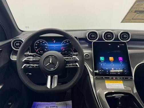 2026 Mercedes-Benz GLC 300 Base