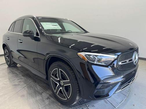2026 Mercedes-Benz GLC 300 Base