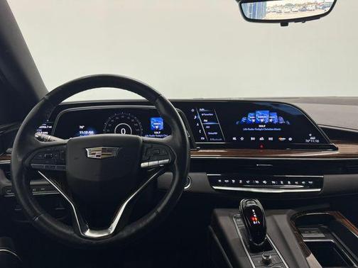 2022 Cadillac Escalade Premium Luxury