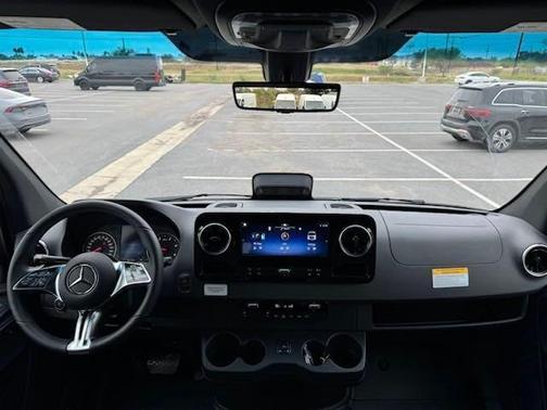 2025 Mercedes-Benz Sprinter 3500 170 WB High Roof Extended Cargo