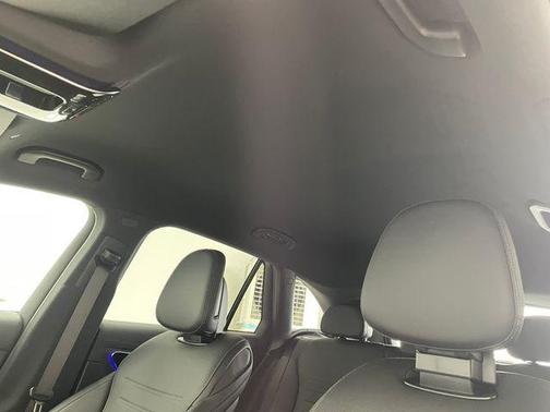 2026 Mercedes-Benz GLC 300 Base