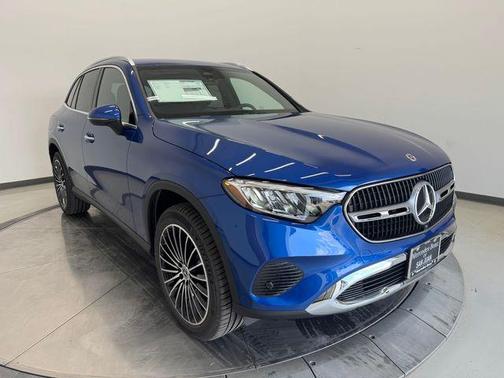 2025 Mercedes-Benz GLC 300 Base