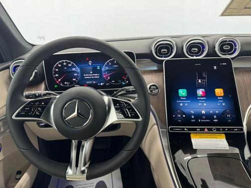 2026 Mercedes-Benz GLC 300 Base