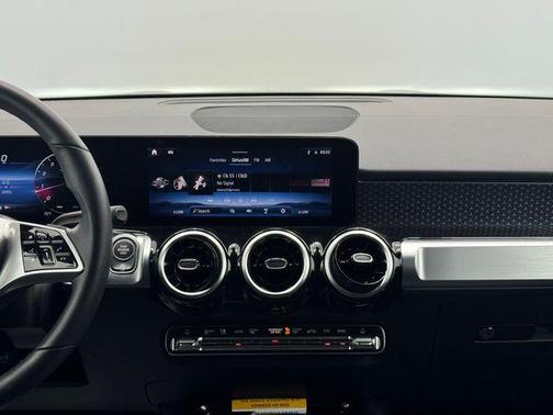 Metallic 2026 Mercedes-Benz GLB 250 Base