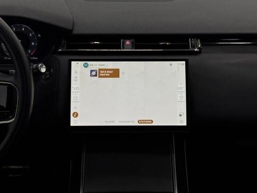 2025 Land Rover Range Rover Velar P250 Dynamic SE