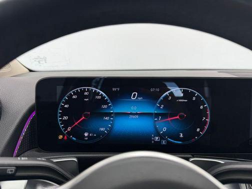 Denim Blue Metallic 2022 Mercedes-Benz GLB 250 Base 4MATIC
