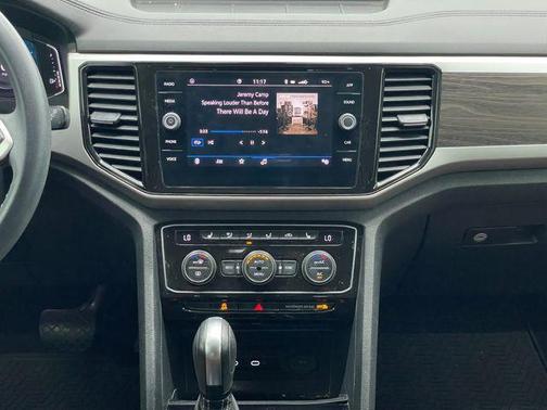 2022 Volkswagen Atlas 3.6L SE w/Technology