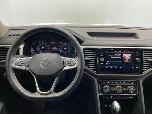 2022 Volkswagen Atlas 3.6L SE w/Technology