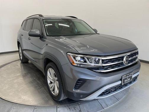 2022 Volkswagen Atlas 3.6L SE w/Technology