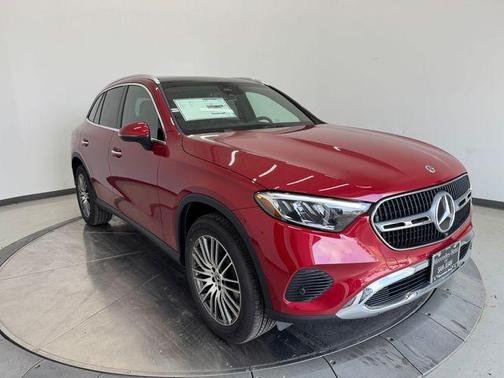 2025 Mercedes-Benz GLC 300 Base