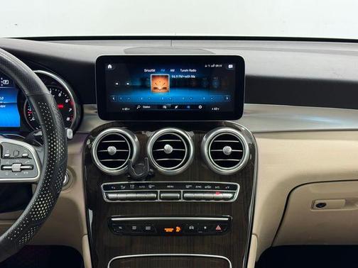 2022 Mercedes-Benz GLC 300 Base