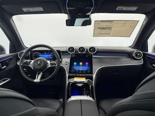2026 Mercedes-Benz GLC 300 Base