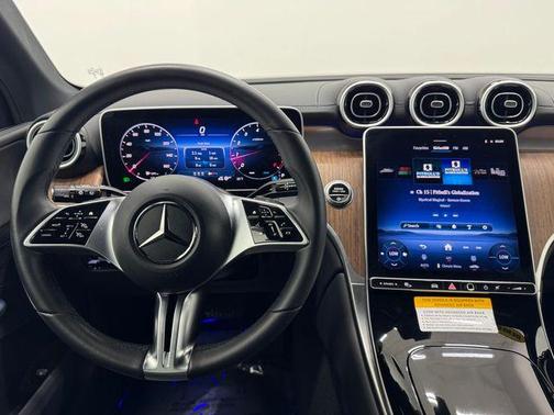 2025 Mercedes-Benz GLC 300 Base 4MATIC