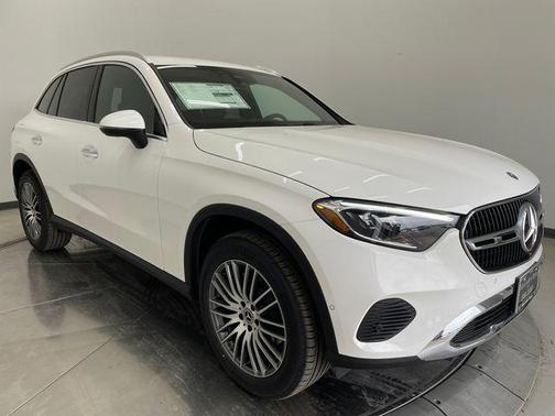 2026 Mercedes-Benz GLC 300 Base