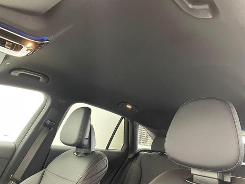 2026 Mercedes-Benz GLC 300 Base