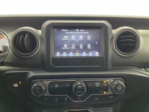 2022 Jeep Gladiator Sport