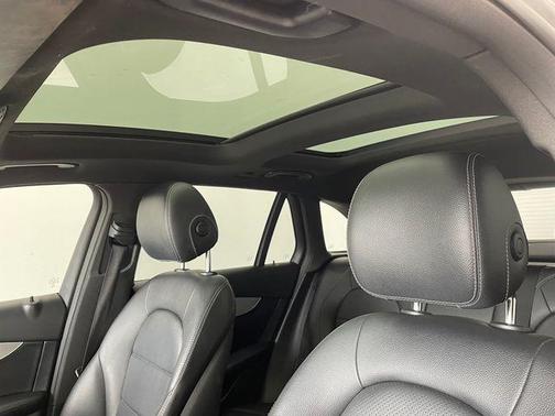 2019 Mercedes-Benz GLC 300 Base