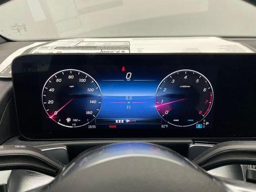 2026 Mercedes-Benz GLB 250 Base