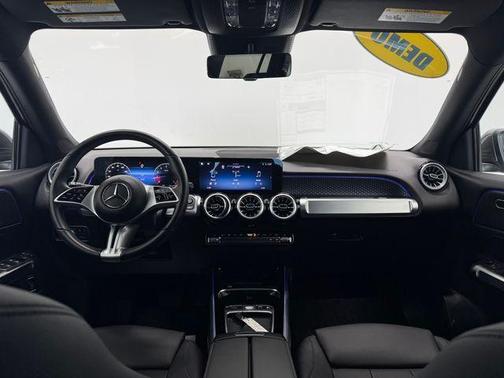 2025 Mercedes-Benz GLB 250 Base