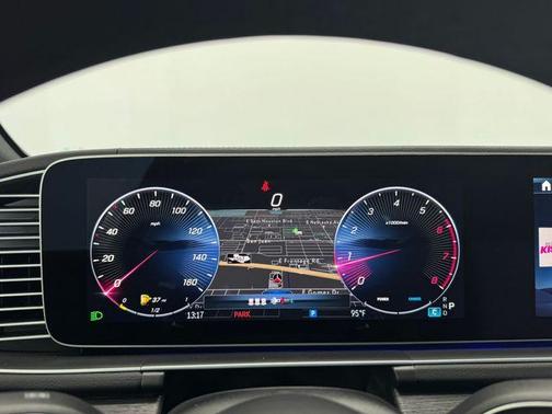 Polar White 2026 Mercedes-Benz GLE 450 4MATIC