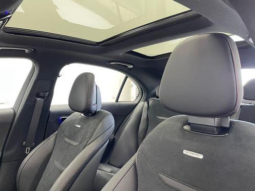 2026 Mercedes-Benz AMG C 43 Base 4MATIC