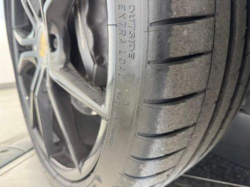 2021 Porsche 718 Cayman T