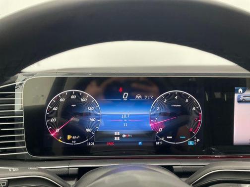 2026 Mercedes-Benz GLS 450 4MATIC