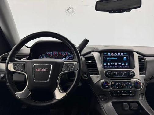 2020 GMC Yukon XL SLT