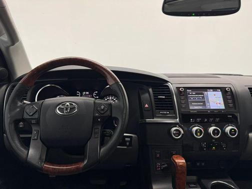 2020 Toyota Sequoia Platinum