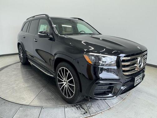 Obsidian Black Metallic 2026 Mercedes-Benz GLS 450 4MATIC