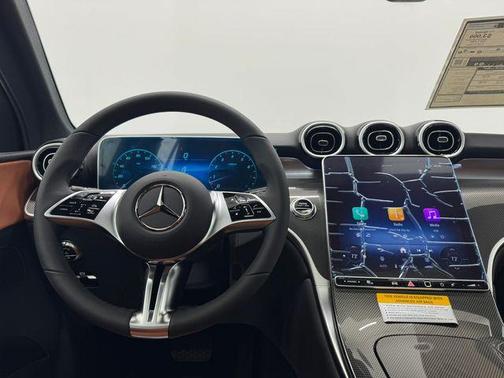 2026 Mercedes-Benz GLC 300 Base