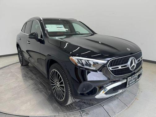 2026 Mercedes-Benz GLC 300 Base
