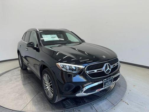 2026 Mercedes-Benz GLC 300 Base