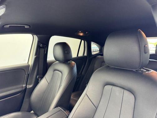 2022 Mercedes-Benz GLA 250 Base