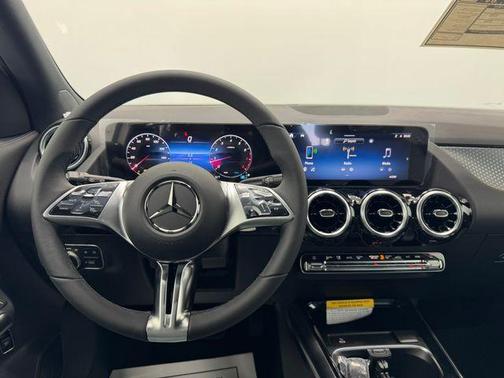 2026 Mercedes-Benz GLA 250 Base